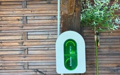 Pose d’une prise de recharge pour voiture électrique